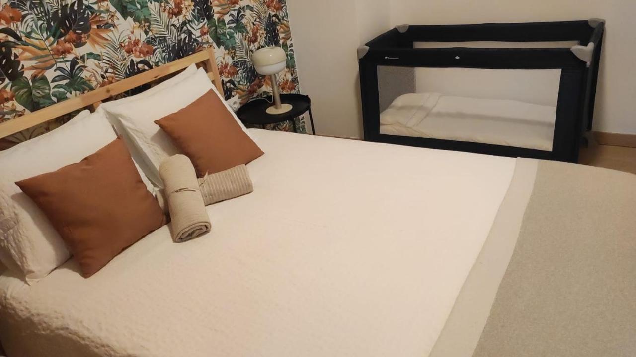 Апартаменты Malaga Victoria Экстерьер фото