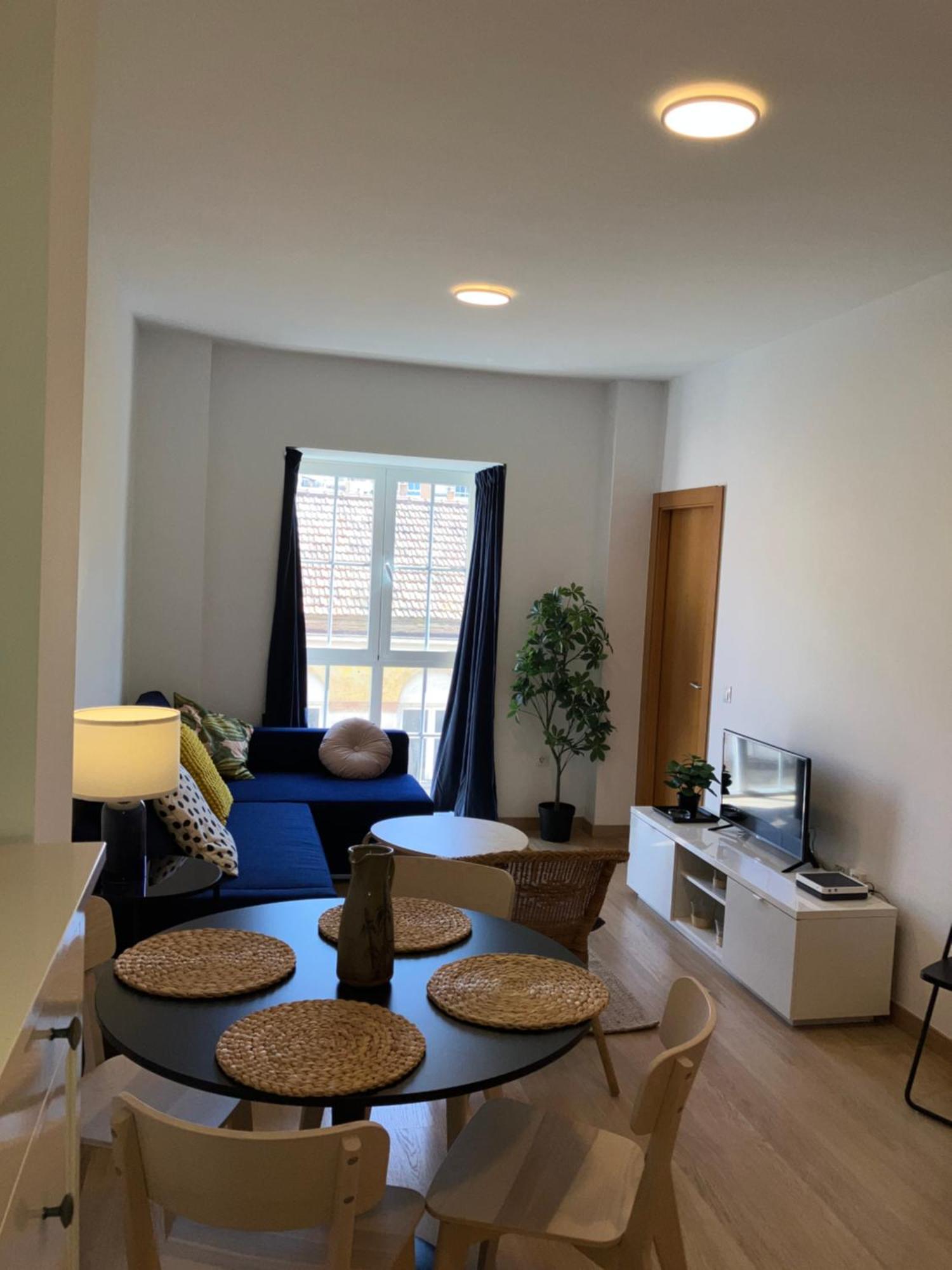 Апартаменты Malaga Victoria Экстерьер фото